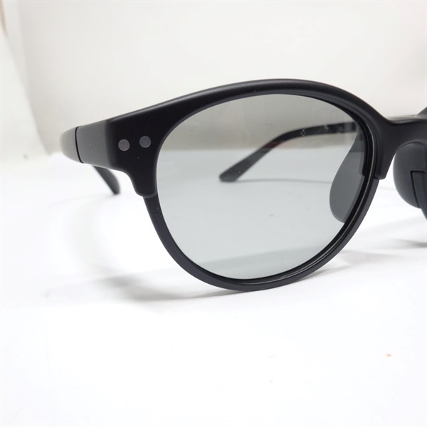 レンズ交換式偏光グラスグレー